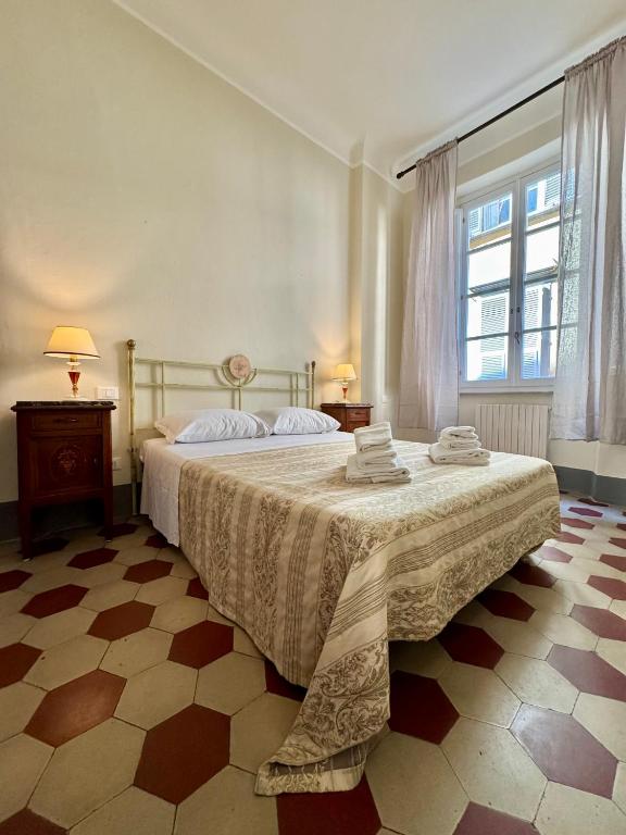Lucca Charm – foto 9